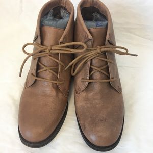 Steve Madden Tan/Brown Lace Up Ankle Boots Women’s 7.5